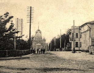 Гостиный двор и Знаменская церковь. Фото нач. XX в.